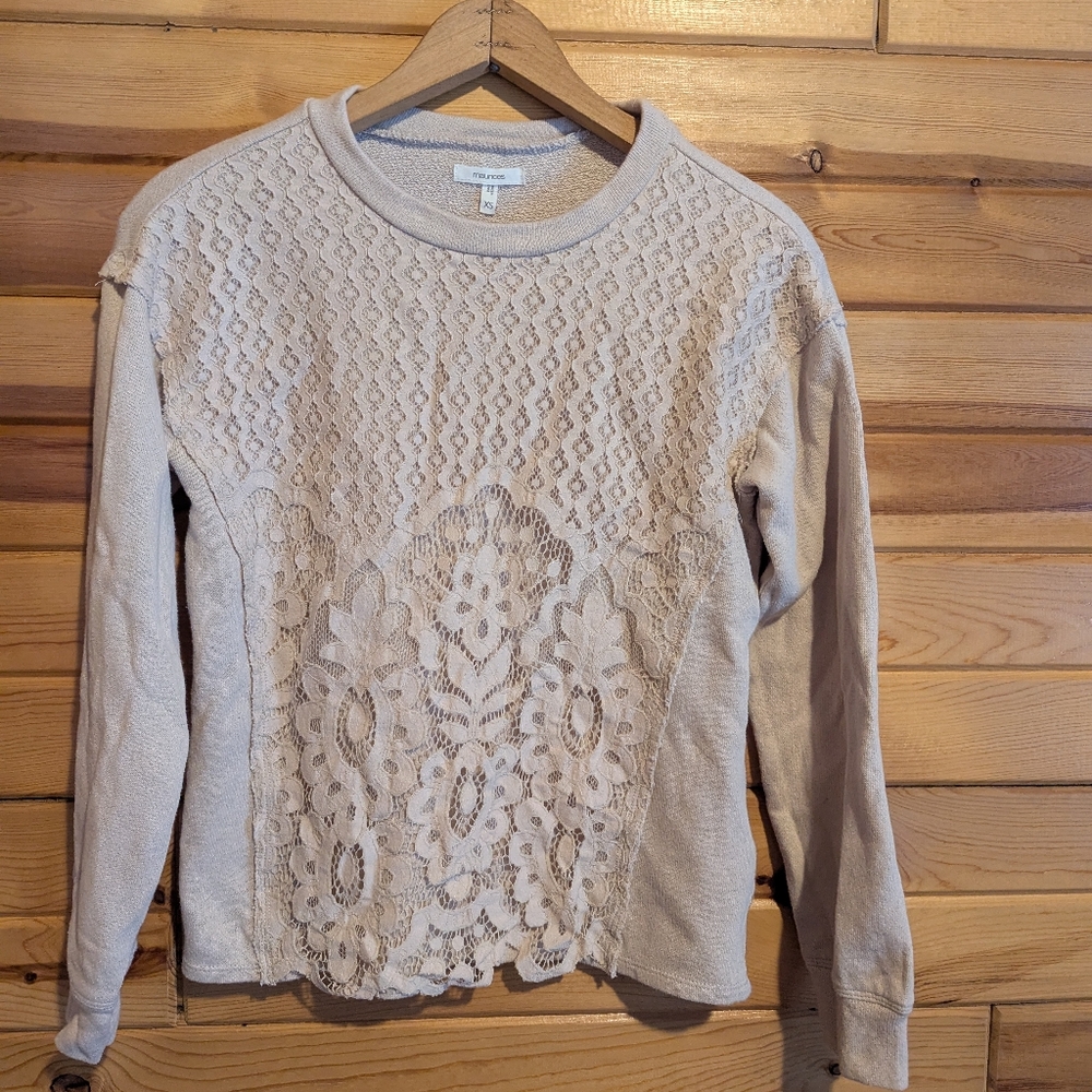 Women's Cream Lace Top